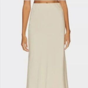 Rachel Zoe cream satin midi skirt  size 8